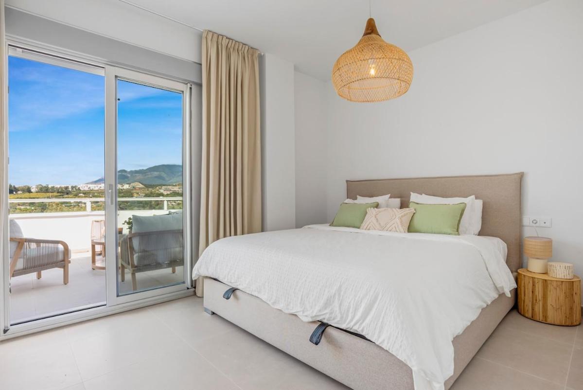 Casa Urban Gardens Apartment เอสเตโปนา ภายนอก รูปภาพ