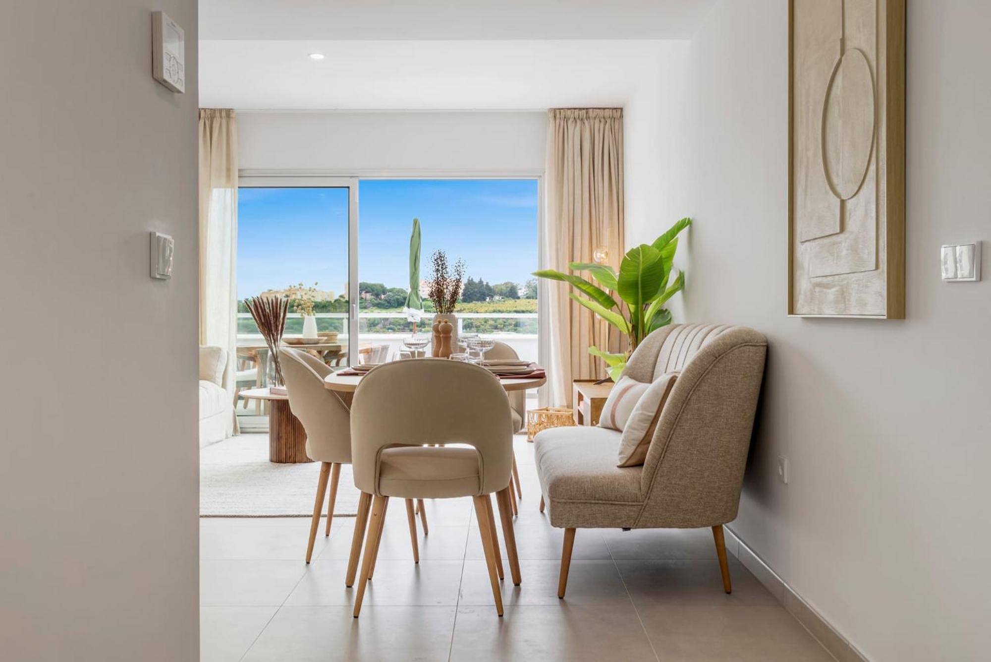 Casa Urban Gardens Apartment เอสเตโปนา ภายนอก รูปภาพ
